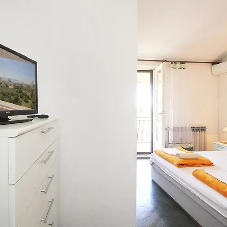 Obradovic Apartment
