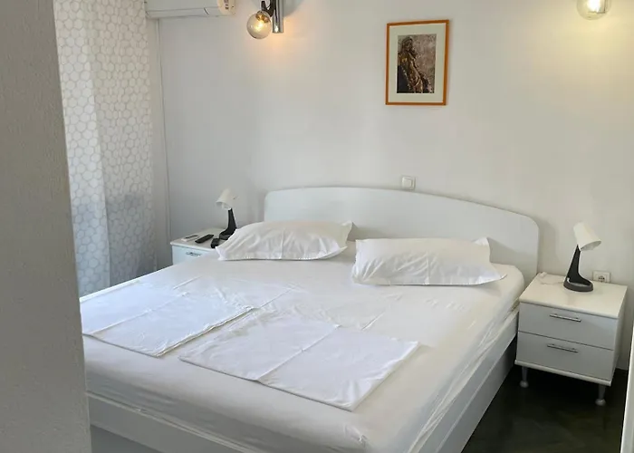 Obradovic Apartamento *
