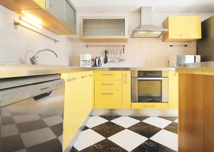 Obradovic * Makarská